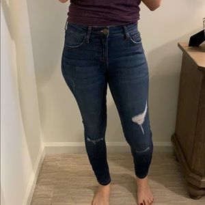 Prosperity Distressed skinny jeans